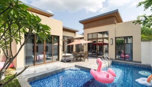 Four-Bedroom Villa with Private Pool