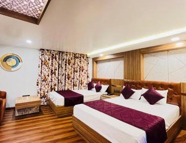 Deluxe Family Suite