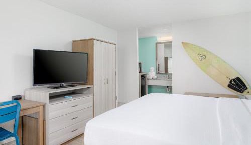 Standard King Room