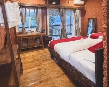 Triple Room with Lake View