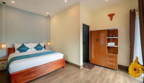 Double Room with Pool View