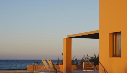 Villa - Beach Front