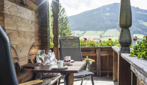 One-Bedroom Holiday Home