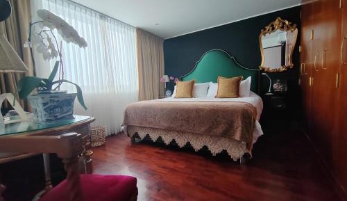 King Suite