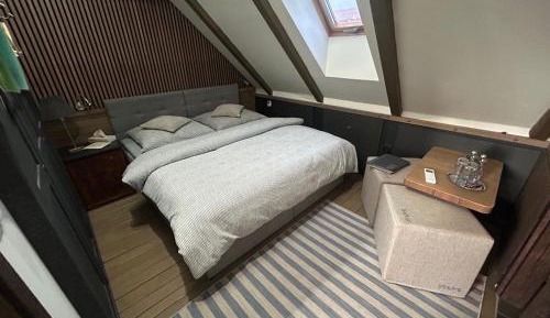 Double Room with Private Bathroom