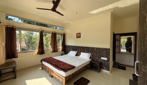 Double Room with Lake View