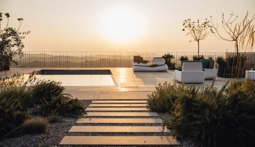 Apartment with Terrace