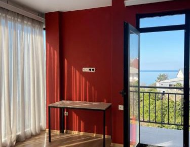 Deluxe Double Room with Balcony and Sea View