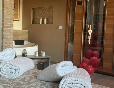 King Room with Spa Bath