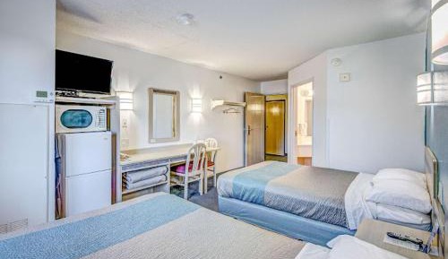 Quadruple Room - Non Smoking