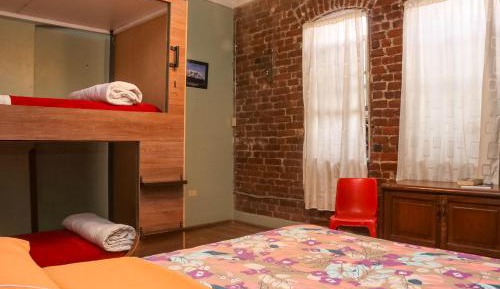 Economy Quadruple Room with Shared Bathroom