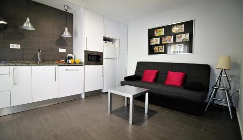 One-Bedroom Loft Apartment with Balcony