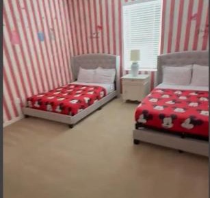 Standard Double Room with Shared Bathroom