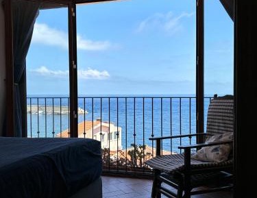 Deluxe Triple Room with Sea View