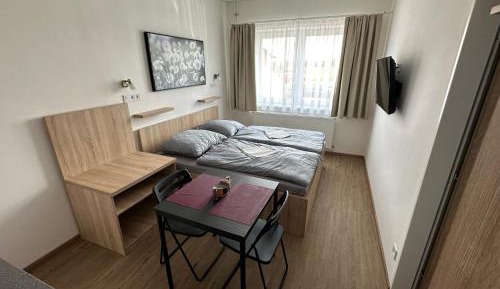 Standard Double Suite