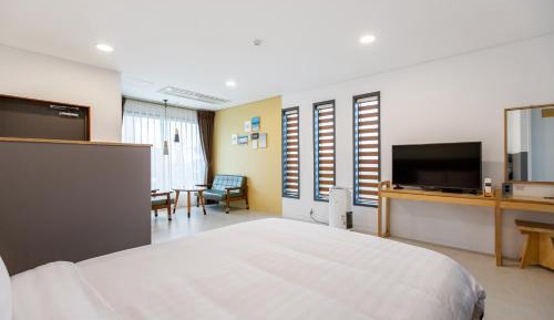 One-Bedroom House