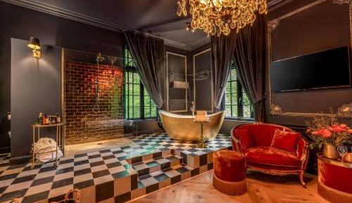 King Room with Garden View