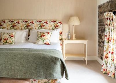 Large Double or Twin Room