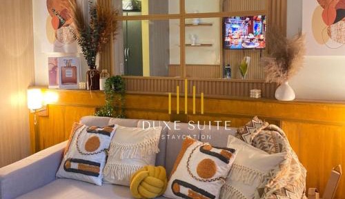 Suite with Pool View