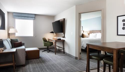 One-Bedroom Suite with Two Queen Beds
