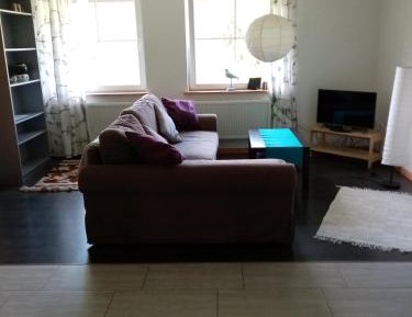 One-Bedroom Apartment with Garden View