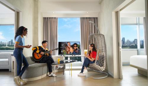 Yello Family Suite Room
