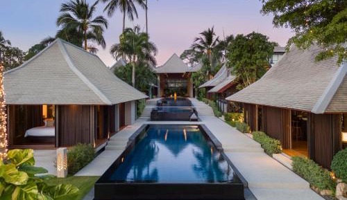 6-Bedroom Beachfront Villa