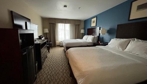 Queen Room