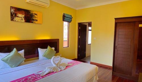 One-Bedroom Villa with Pool Access