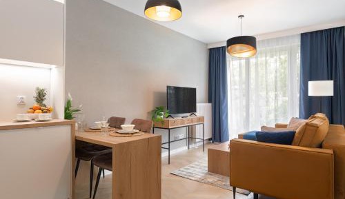 One-Bedroom Apartment with Balcony