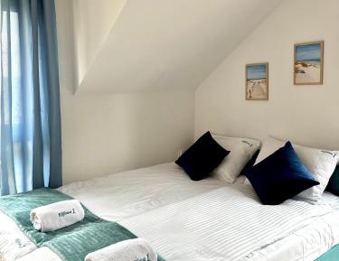 Double Room with Balcony and Sea View