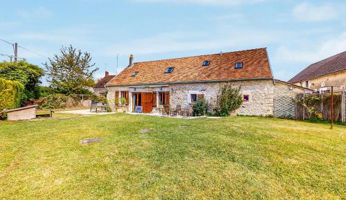 Three-Bedroom Vacation Home 