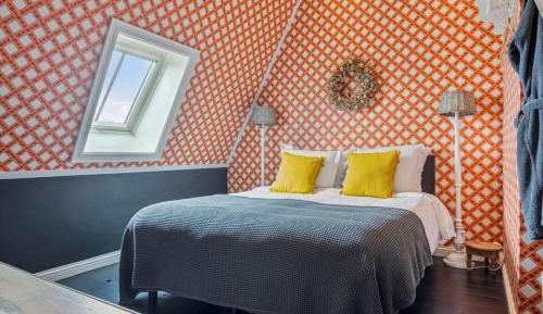 Deluxe Double Room with Bath