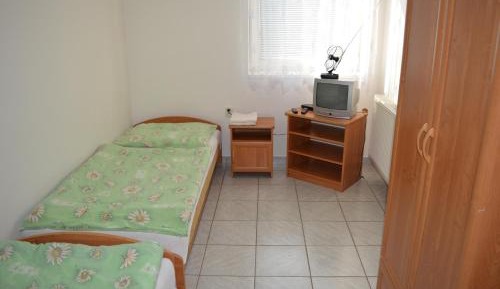 Twin Room with Shared Bathroom