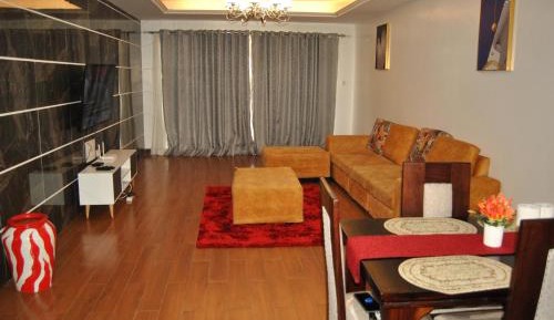 Two-Bedroom Apartment with City View