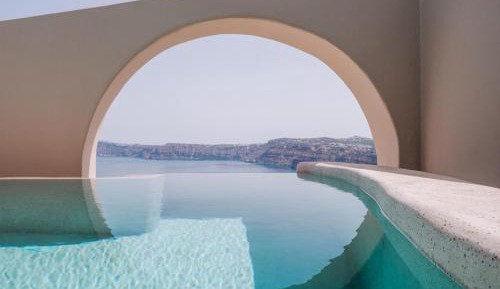 Suite with Private Pool