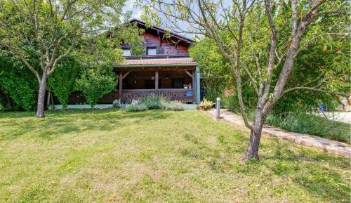 Four-Bedroom Holiday Home
