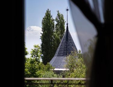 King Room with Lake View