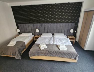 Classic Triple Room