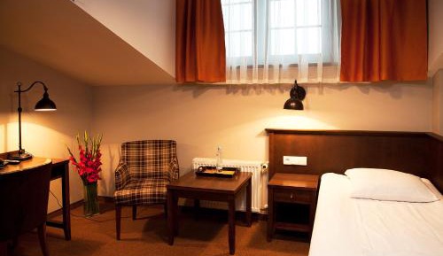 Standard Single Room