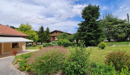 Holiday Home (4 Adults)