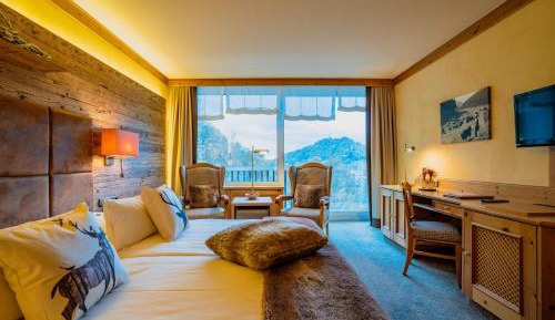 Deluxe Double Room with forest view