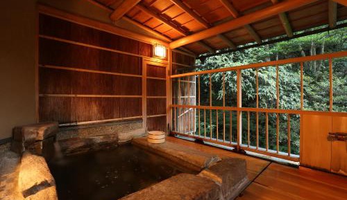 Japanese-Style Room