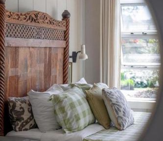 Quadruple Room with Private Bathroom