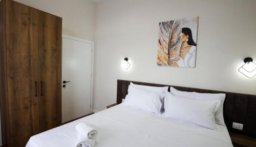 Double or Twin Room with Private Bathroom