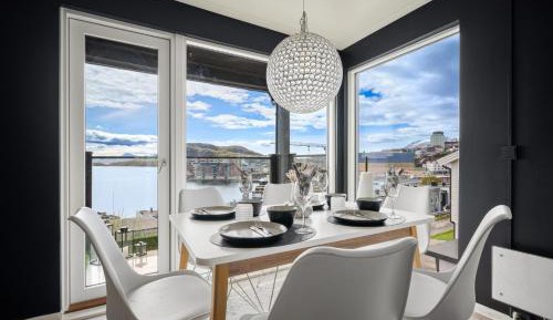 Double Room with Lake View