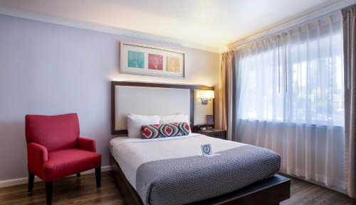 Deluxe Queen Room - Disability Access/Non-Smoking