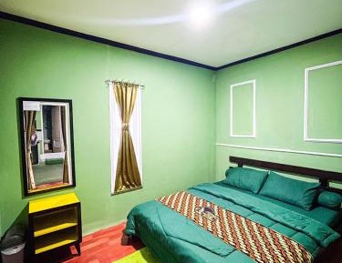 Double Room with Shared Bathroom