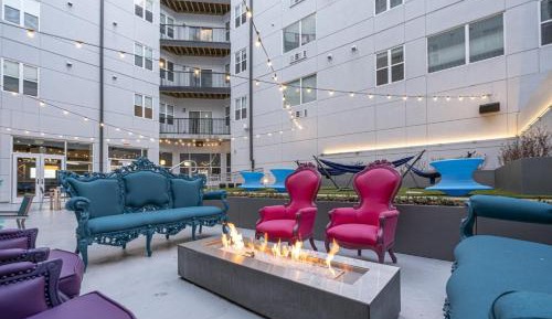 Two-Bedroom Apartment with City View