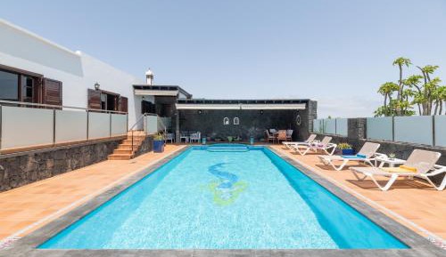Villa with Sea View